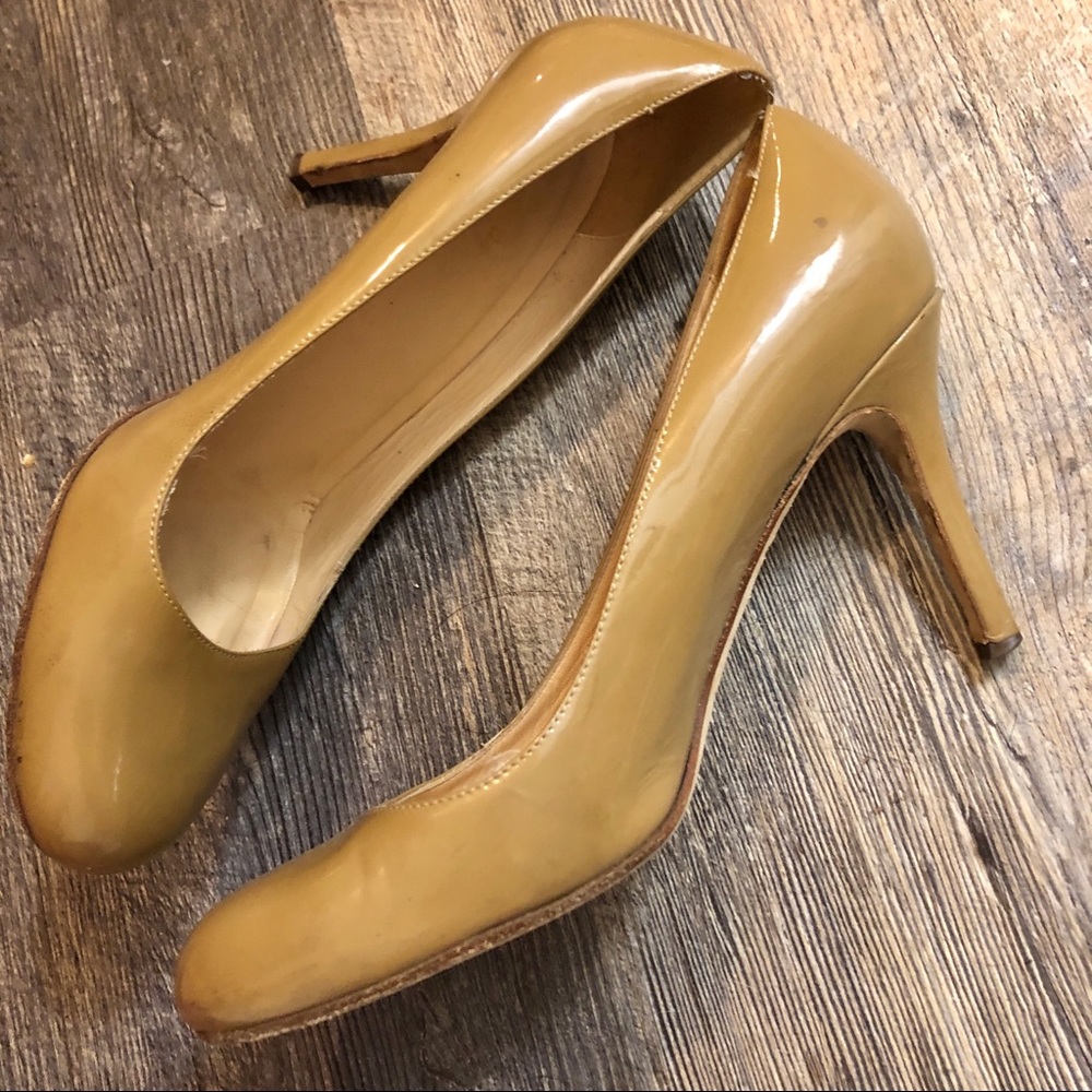 Kate Spade 10.5 tan Patton leather pumps